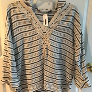 NWT Twelfth Street by Cynthia Vincent hooded Tunic